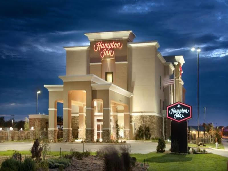 Hampton Inn Vernon Экстерьер фото